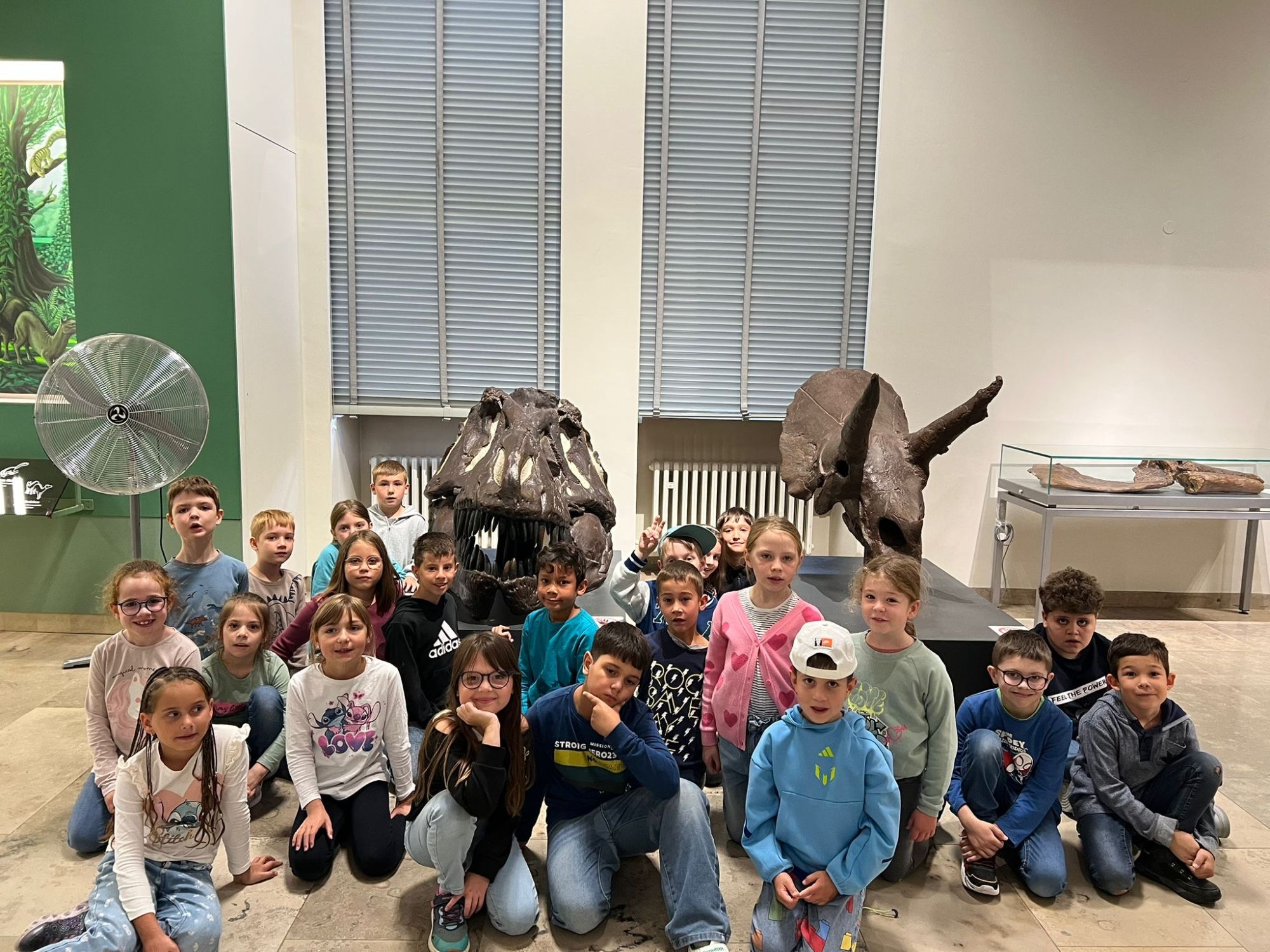 Ausflug der Klasse 1b ins Naturkundemuseum Karlsruhe - Bild 01