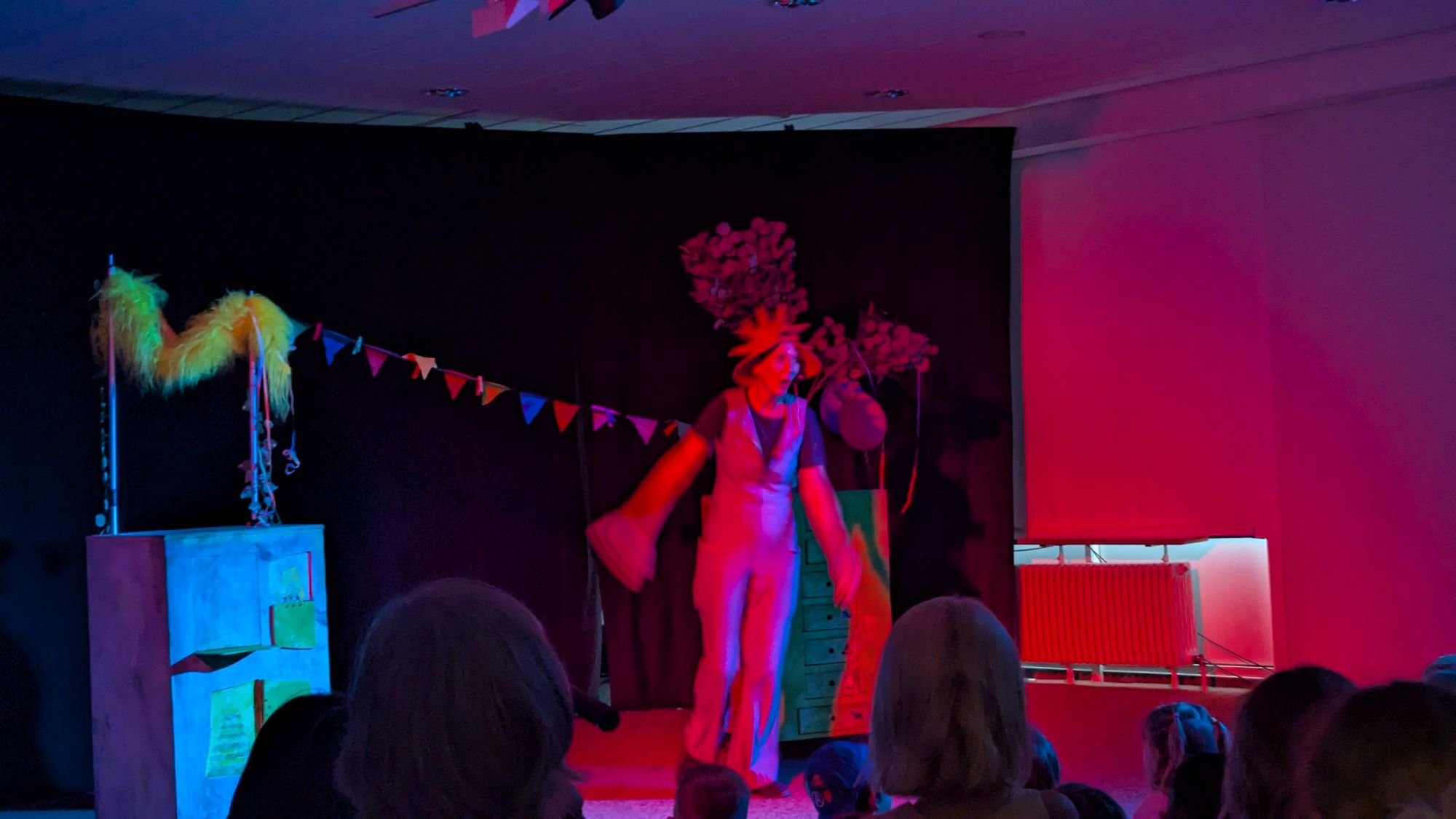 Puppentheater begeistert Erstklässler und Vorschulkinder - Bild 06