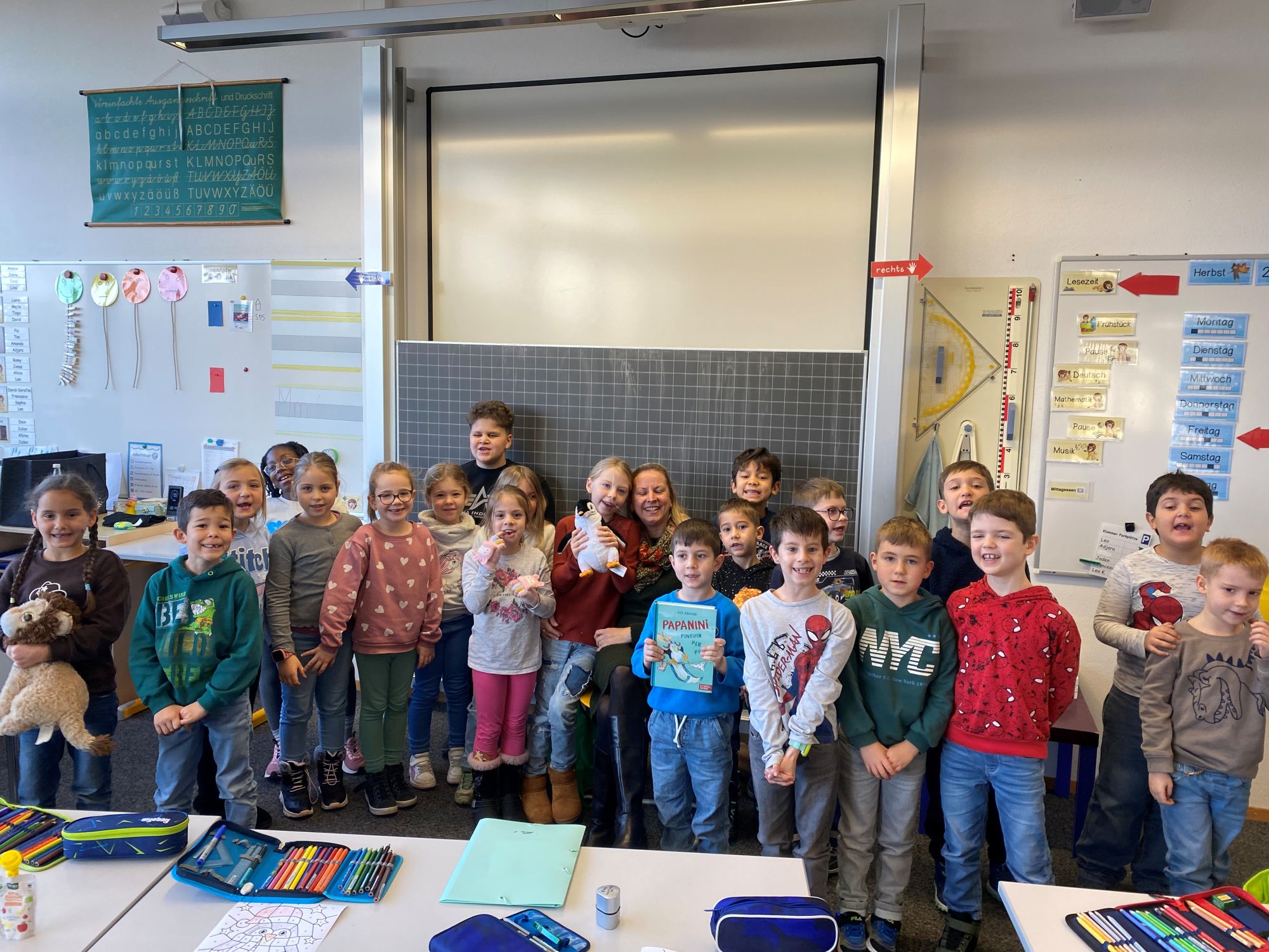 Vorlesetag in den ersten Klassen
 - Bild 03